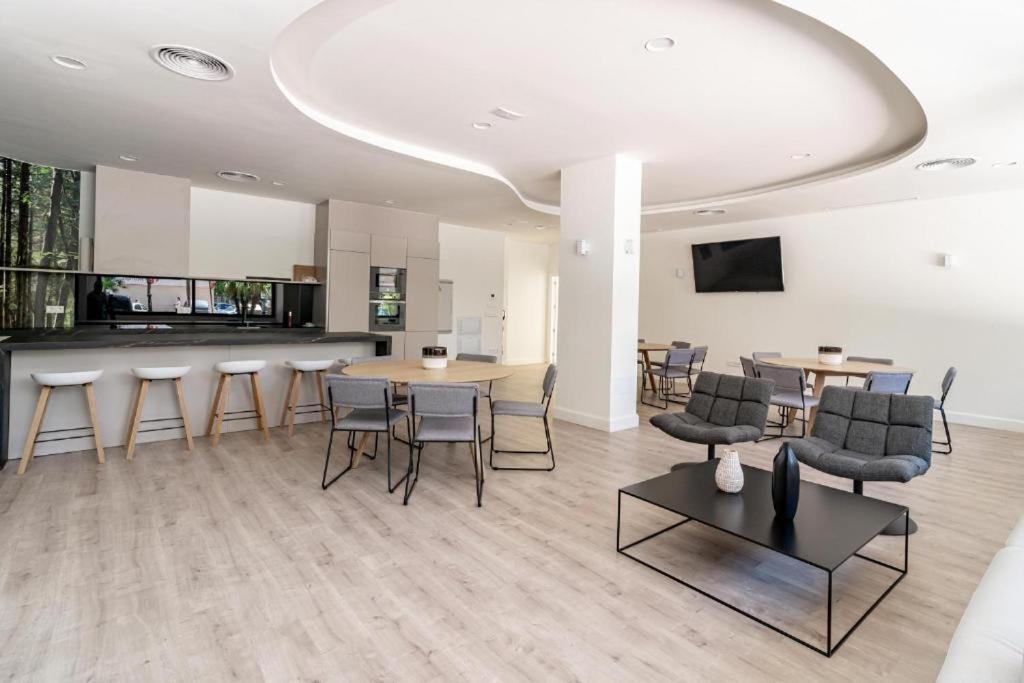 Keywise Family Luxury Infinity Beach & Golf إِستيبونا المظهر الخارجي الصورة